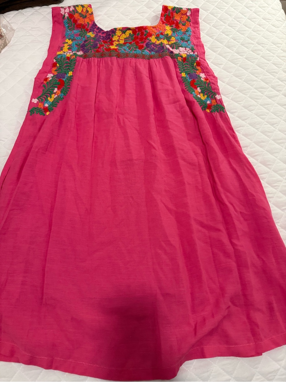 J.Marie Women’s Embroidered Pink Sleeveless Dress Knee length lined size S - Picture 2 of 9